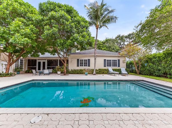 1017 SE 13th Ter, Fort Lauderdale FL 33316