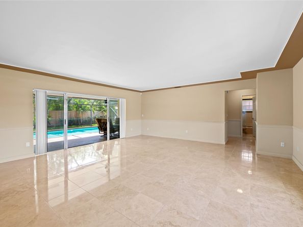 10690 Ember St, Boca Raton FL 33428