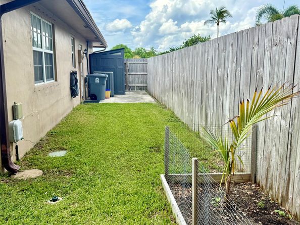 10690 Ember St, Boca Raton FL 33428