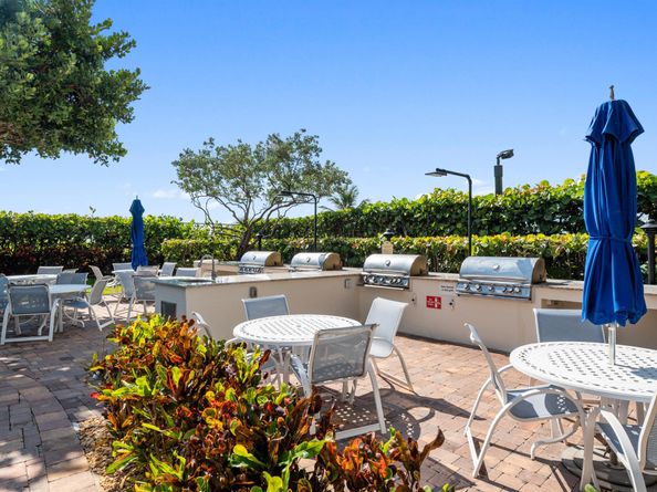 3000 N Ocean Drive 22G, Singer Island FL 33404