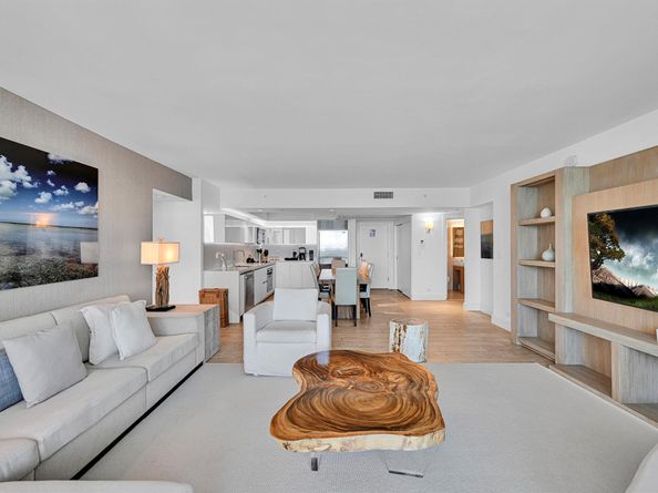 102 24th Street 1544, Miami Beach FL 33139