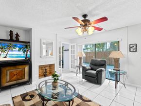 844 Springdale Circle, Palm Springs FL 33461