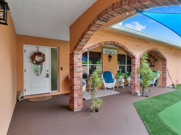 11886 NW 24th St, Coral Springs FL 33065