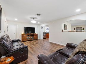 11886 NW 24th St, Coral Springs FL 33065
