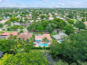 11886 NW 24th St, Coral Springs FL 33065