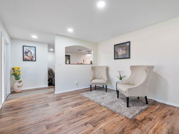 11886 NW 24th St, Coral Springs FL 33065