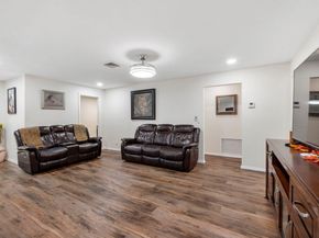 11886 NW 24th St, Coral Springs FL 33065