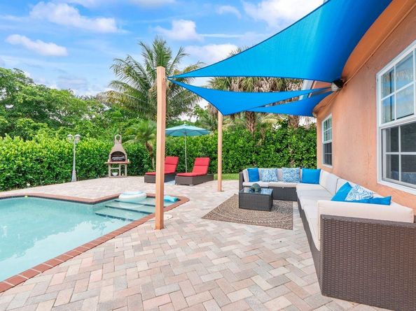 11886 NW 24th St, Coral Springs FL 33065