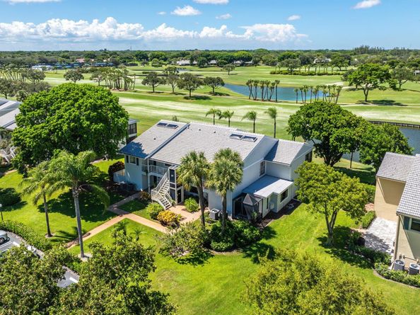 27 Eastgate Drive B, Boynton Beach FL 33436
