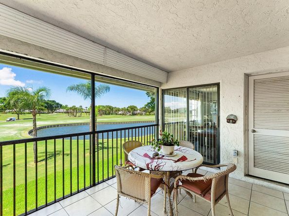 27 Eastgate Drive B, Boynton Beach FL 33436