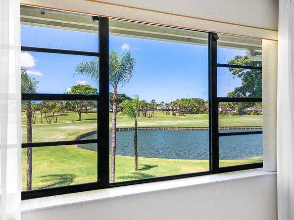 27 Eastgate Drive B, Boynton Beach FL 33436