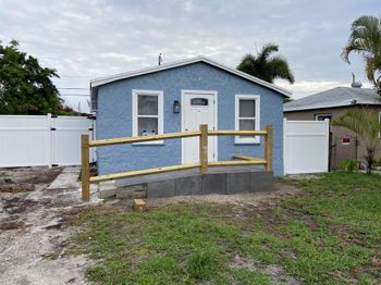1076 Highview Road
