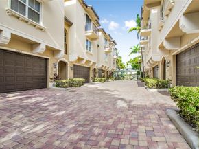 3240 NE 13 St 3240, Pompano Beach FL 33062