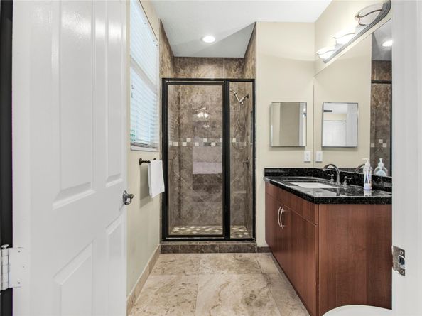 3240 NE 13 St 3240, Pompano Beach FL 33062