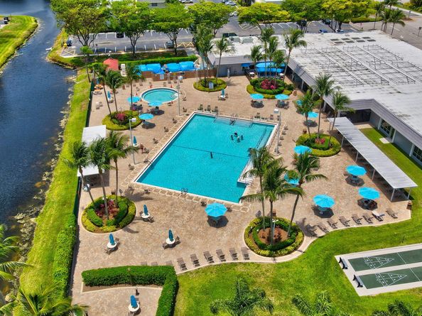 826 Normandy R, Delray Beach FL 33484