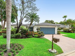 2 Woods Lane, Boynton Beach FL 33436