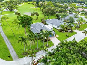 2 Woods Lane, Boynton Beach FL 33436