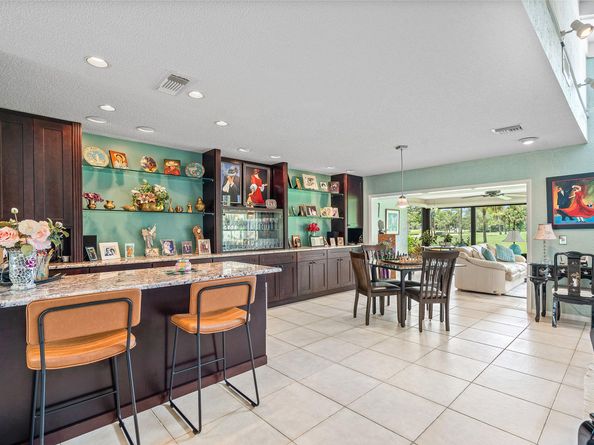 2 Woods Lane, Boynton Beach FL 33436
