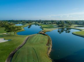 2 Woods Lane, Boynton Beach FL 33436