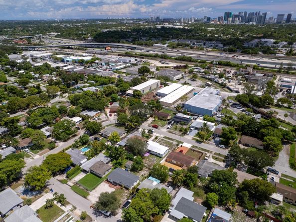 529 SW 22nd Ave, Fort Lauderdale FL 33312