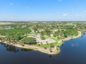 3280 Cynthia Lane 211, Lake Worth Beach FL 33461