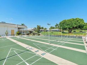 3280 Cynthia Lane 211, Lake Worth Beach FL 33461