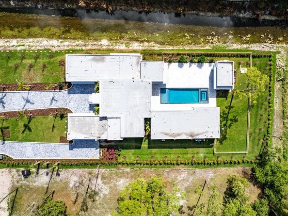 5747 NW 63rd Way, Parkland FL 33067