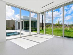 5747 NW 63rd Way, Parkland FL 33067