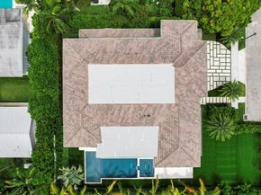 6707 Pamela Lane, West Palm Beach FL 33405