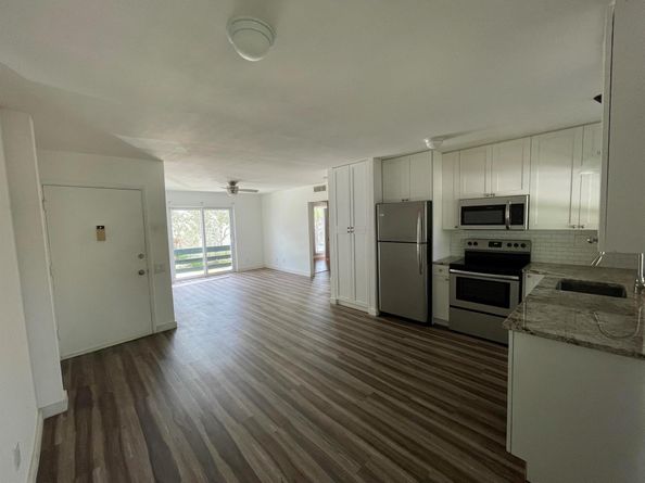 5348 NE 6th Avenue G11, Oakland Park FL 33334