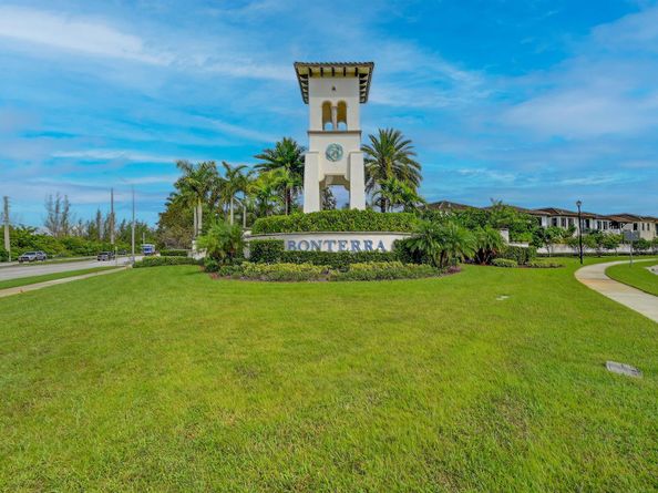3335 W 93rd Place 3335, Hialeah FL 33018