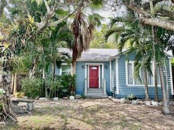 304 SE 3rd Avenue