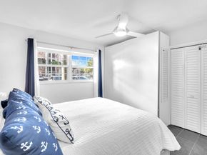 440 Paradise Isle Blvd 102, Hallandale Beach FL 33009