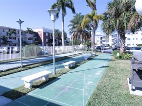440 Paradise Isle Blvd 102, Hallandale Beach FL 33009