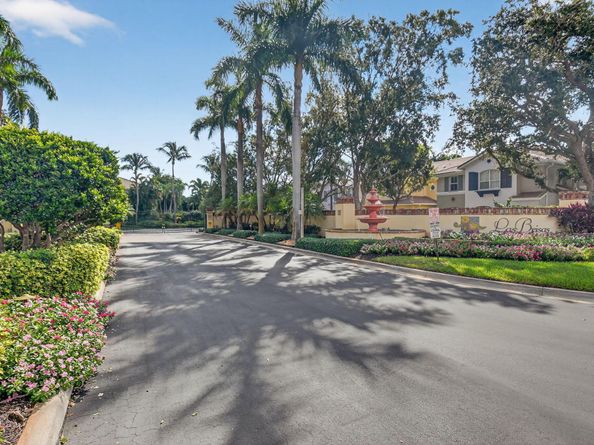 124 Las Brisas Circle, Hypoluxo FL 33462