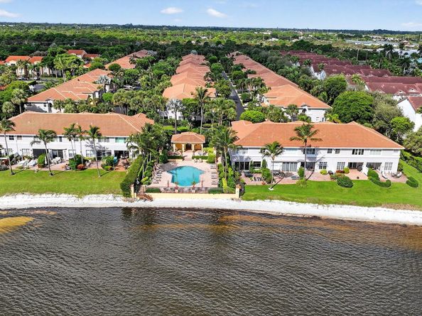 124 Las Brisas Circle, Hypoluxo FL 33462