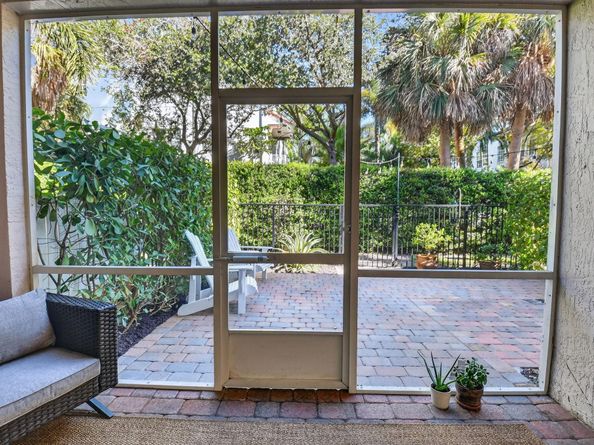 124 Las Brisas Circle, Hypoluxo FL 33462