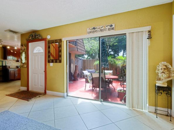 204 2nd Lane, Greenacres FL 33463