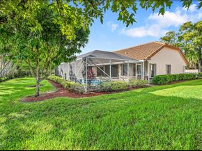5200 NW 67th Ave, Lauderhill FL 33319