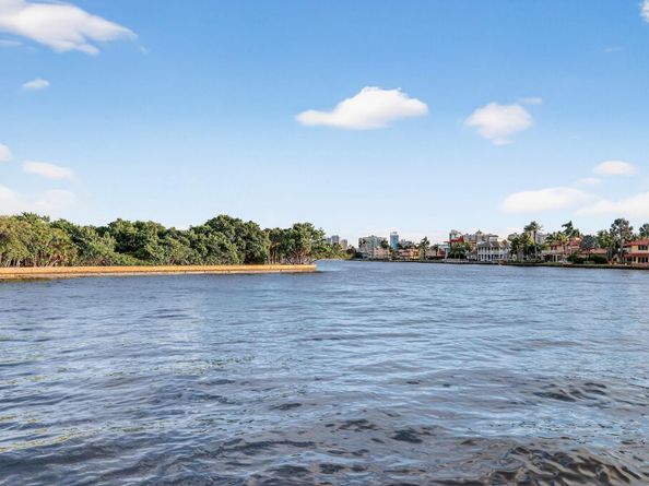 1918 Intracoastal Dr, Fort Lauderdale FL 33305