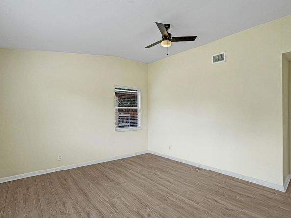 1205 S Lake Drive, Lantana FL 33462
