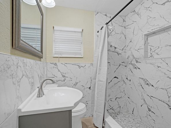 1205 S Lake Drive, Lantana FL 33462