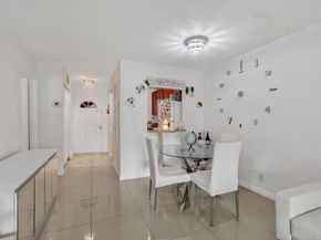 9915 Sandalfoot Boulevard 418, Boca Raton FL 33428