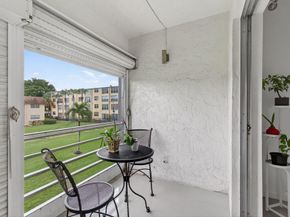 9915 Sandalfoot Boulevard 418, Boca Raton FL 33428
