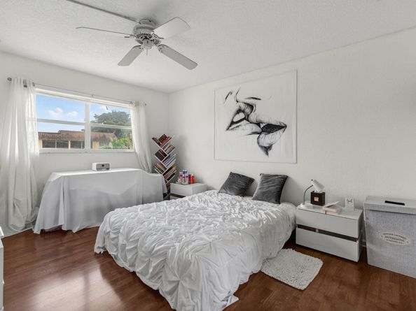 9915 Sandalfoot Boulevard 418, Boca Raton FL 33428