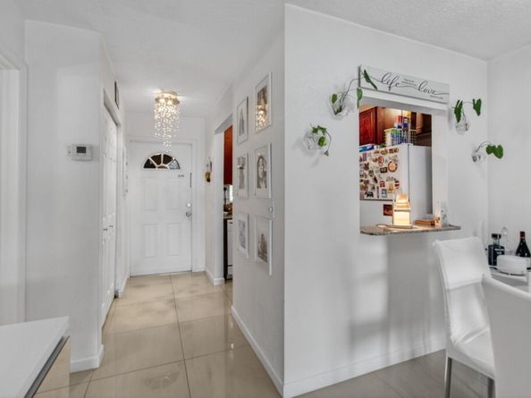 9915 Sandalfoot Boulevard 418, Boca Raton FL 33428