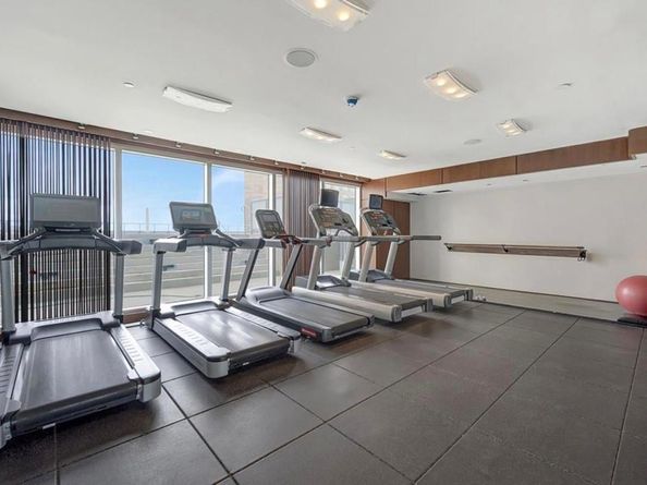 325 S Biscayne Blvd LPH18, Miami FL 33131