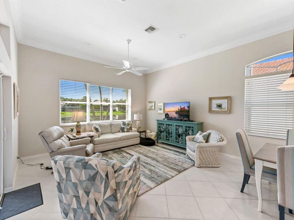 9752 Donato Way, Lake Worth FL 33467