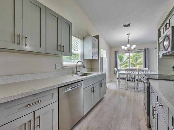 44 Misty Meadow Drive, Boynton Beach FL 33436