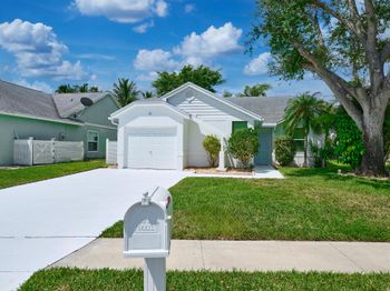 44 Misty Meadow Drive